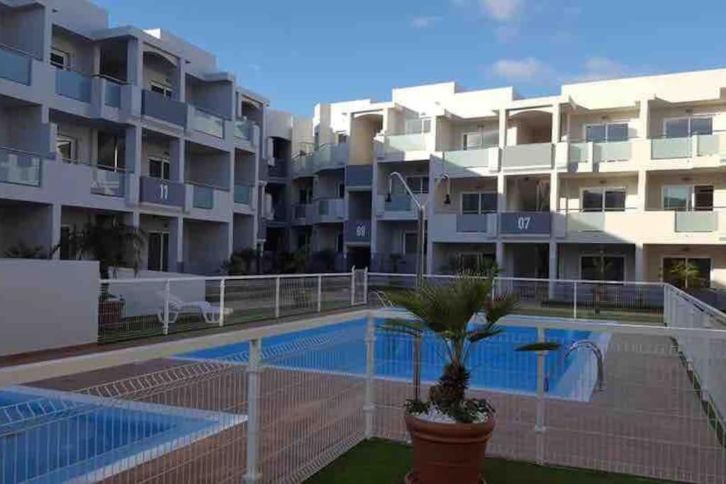 Modern Apartment Коралео Екстериор снимка