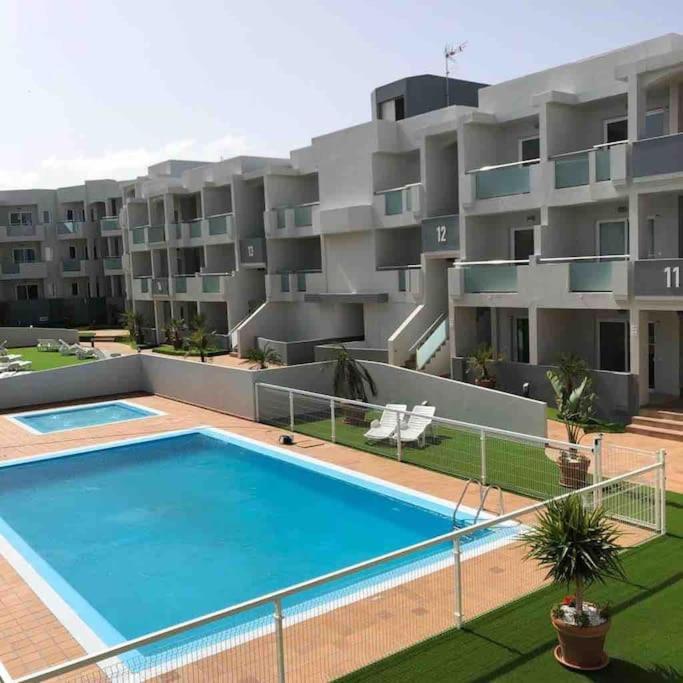 Modern Apartment Коралео Екстериор снимка